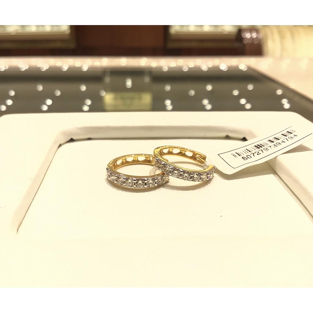 DIAMOND EARRING