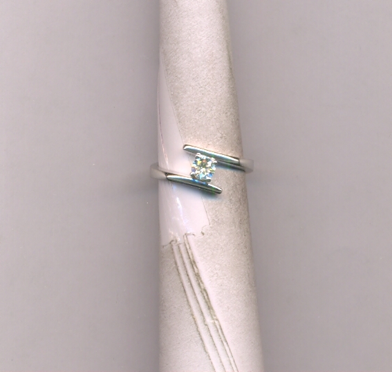 DIAMOND RING LADIES FANCY
