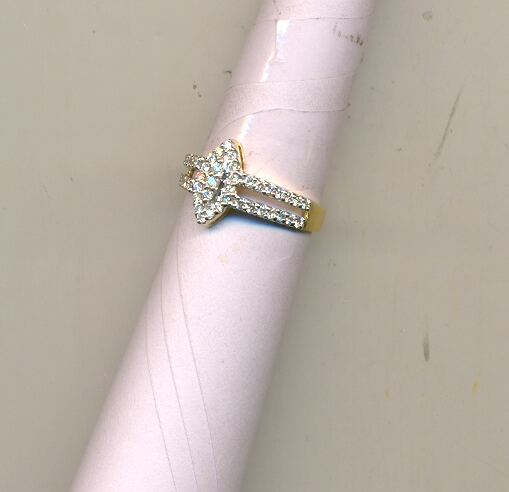 DIAMOND RING LADIES FANCY