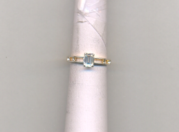 GOLD RING