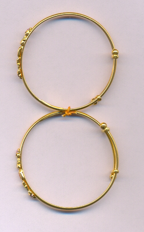GOLD BANGLE BABY