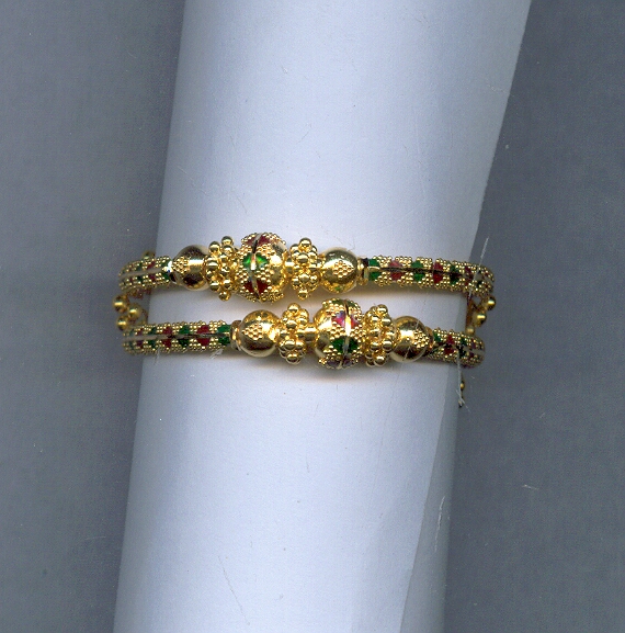 GOLD BANGLE BABY