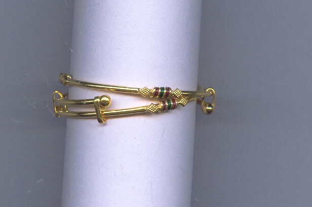 GOLD BANGLE BABY
