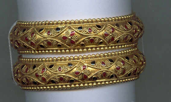 GOLD BANGLE ANTIQUE EXCLUSIVE