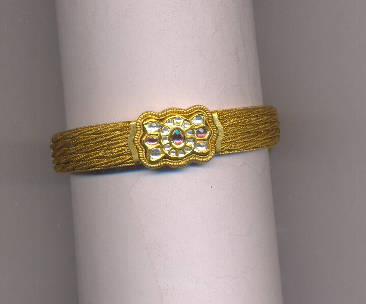 GOLD BANGLE ANTIQUE EXCLUSIVE