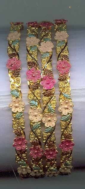 GOLD BANGLE ANTIQUE EXCLUSIVE