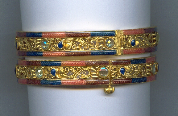 GOLD BANGLE ANTIQUE EXCLUSIVE