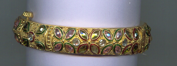 GOLD BANGLE ANTIQUE EXCLUSIVE