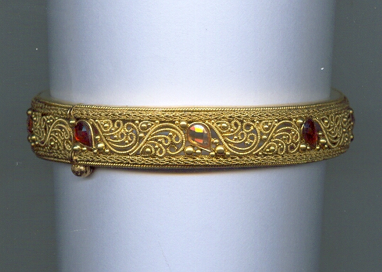 GOLD BANGLE ANTIQUE EXCLUSIVE