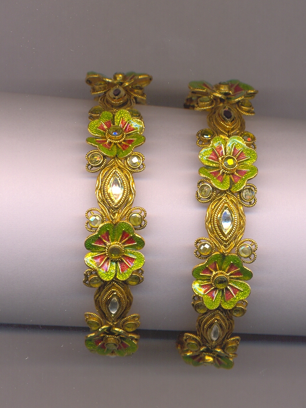 GOLD BANGLE ANTIQUE FANCY