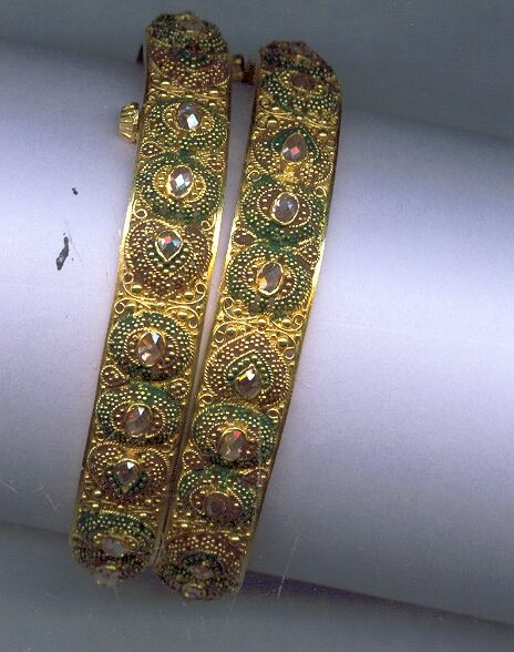 GOLD BANGLE ANTIQUE GENERAL
