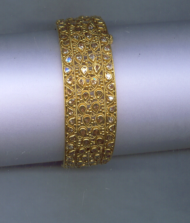 GOLD BANGLE ANTIQUE GENERAL