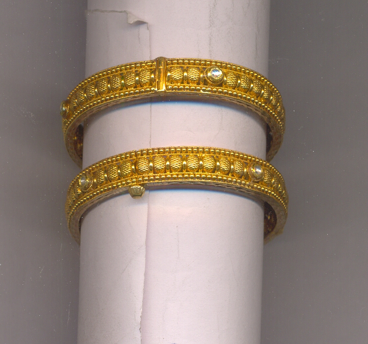 GOLD BANGLE ANTIQUE GENERAL