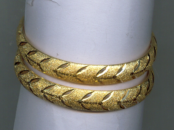 GOLD BANGLE DESIGNER GENERAL