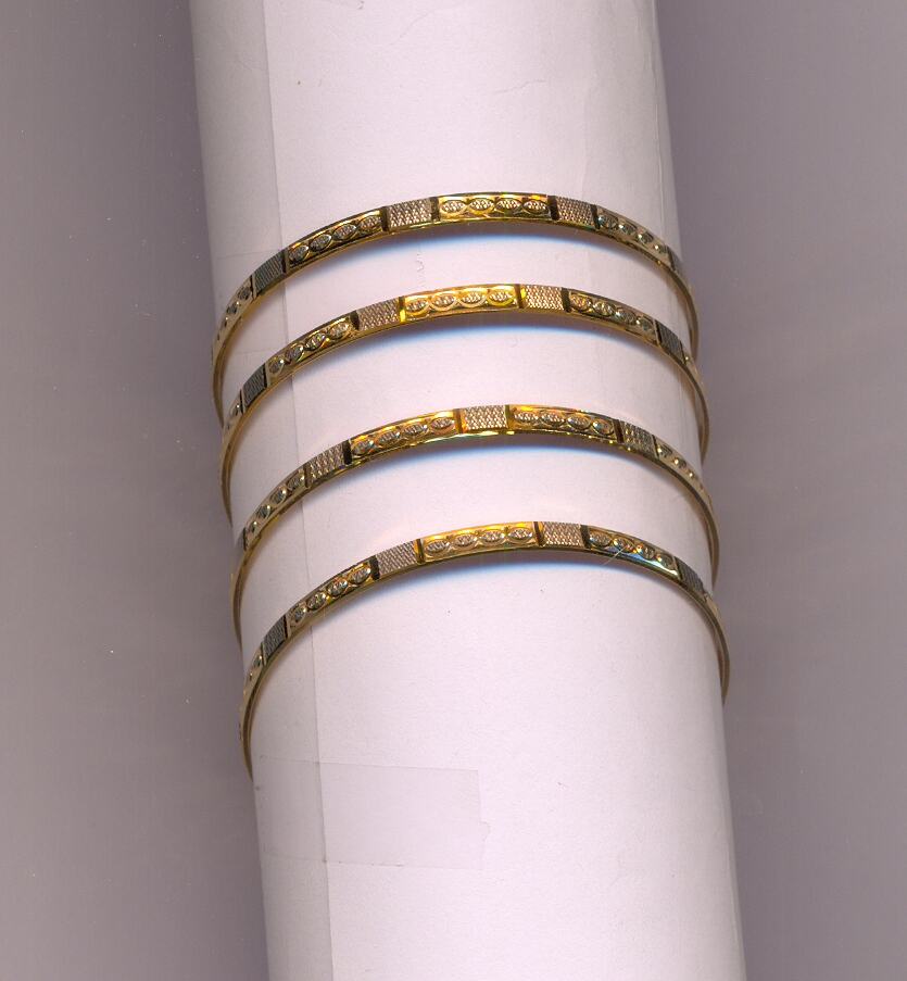 GOLD BANGLE MACHINE CUTTING FANCY