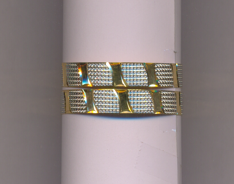 GOLD BANGLE MACHINE CUTTING FANCY