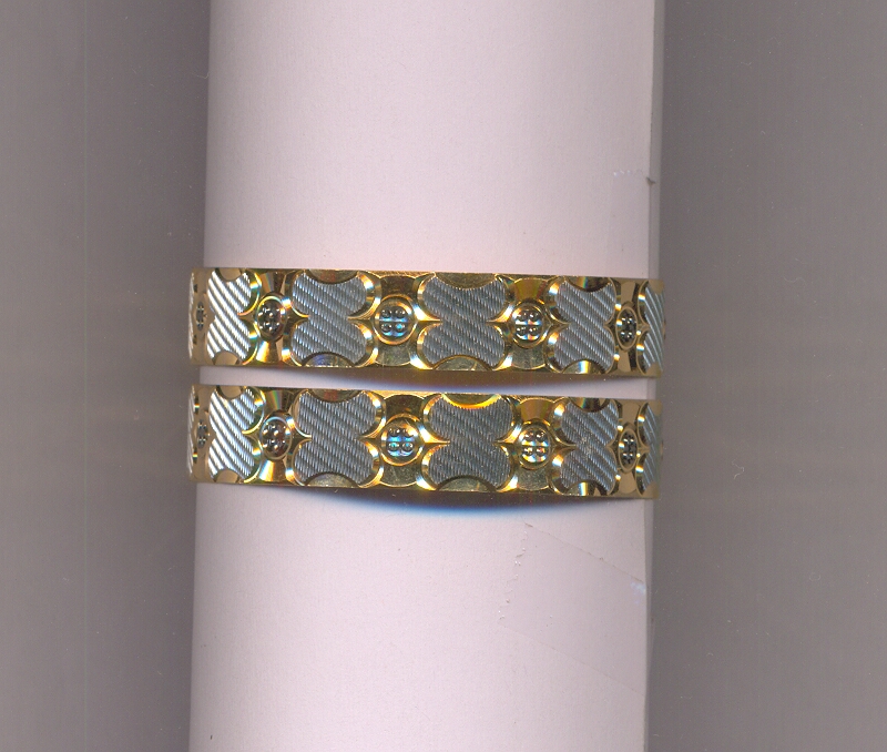 GOLD BANGLE MACHINE CUTTING FANCY