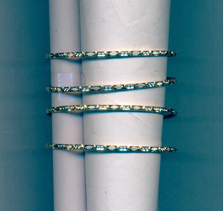 GOLD BANGLE MACHINE CUTTING FANCY