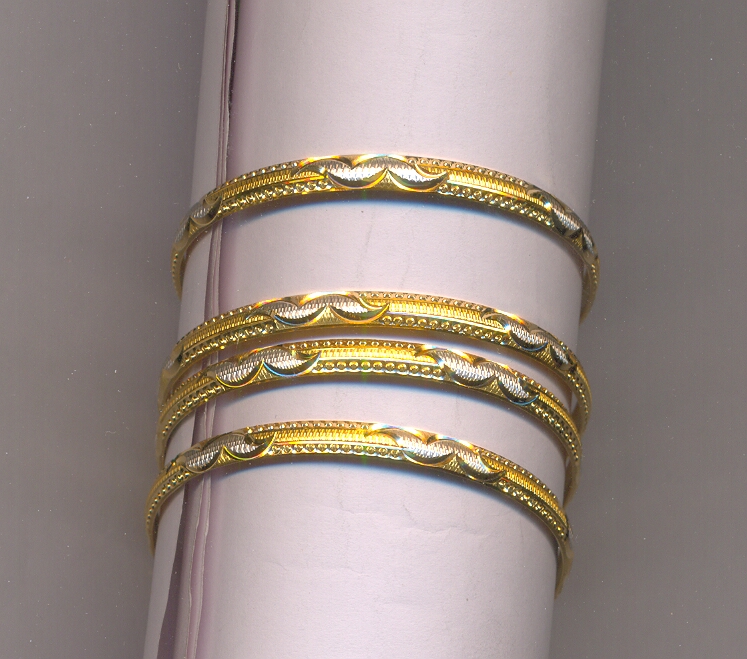 GOLD BANGLE MACHINE CUTTING FANCY