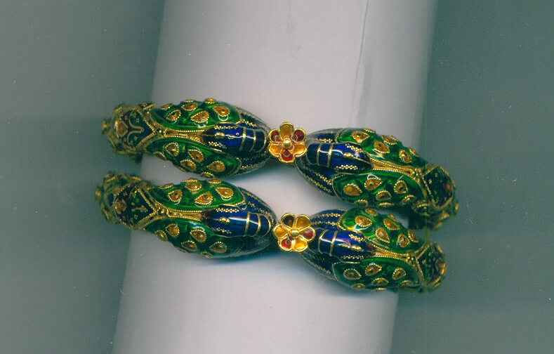 GOLD BANGLE PLAIN EXCLUSIVE