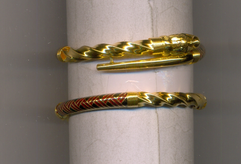 GOLD BANGLE PLAIN EXCLUSIVE
