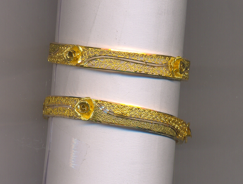 GOLD BANGLE PLAIN EXCLUSIVE