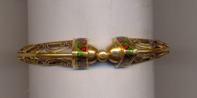GOLD BANGLE PLAIN EXCLUSIVE
