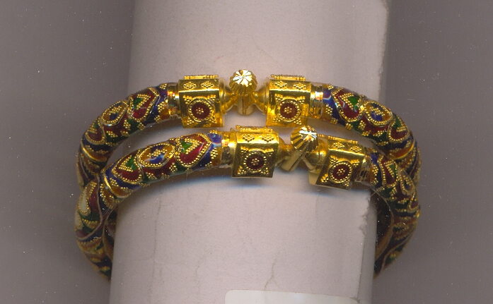 GOLD BANGLE PLAIN EXCLUSIVE