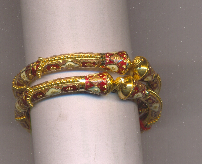 GOLD BANGLE PLAIN EXCLUSIVE