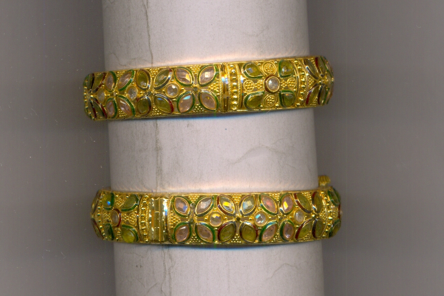 GOLD BANGLE PLAIN EXCLUSIVE