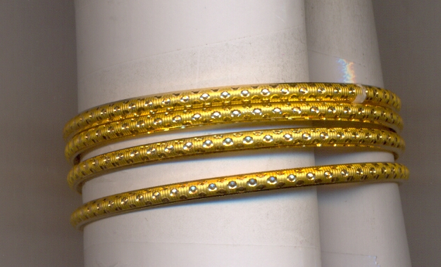 GOLD BANGLE PLAIN EXCLUSIVE