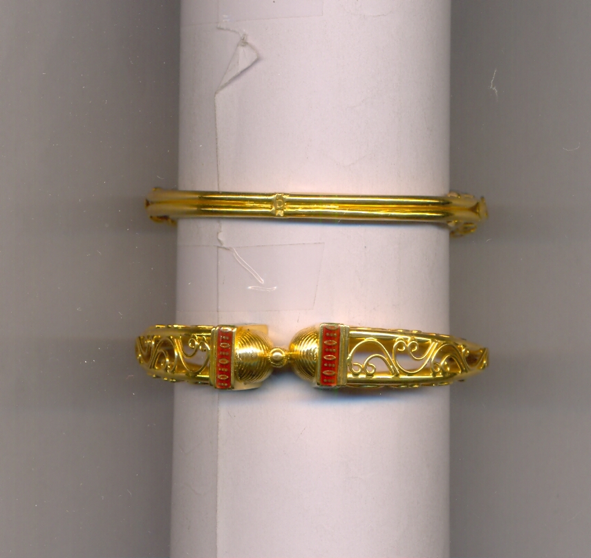GOLD BANGLE PLAIN EXCLUSIVE