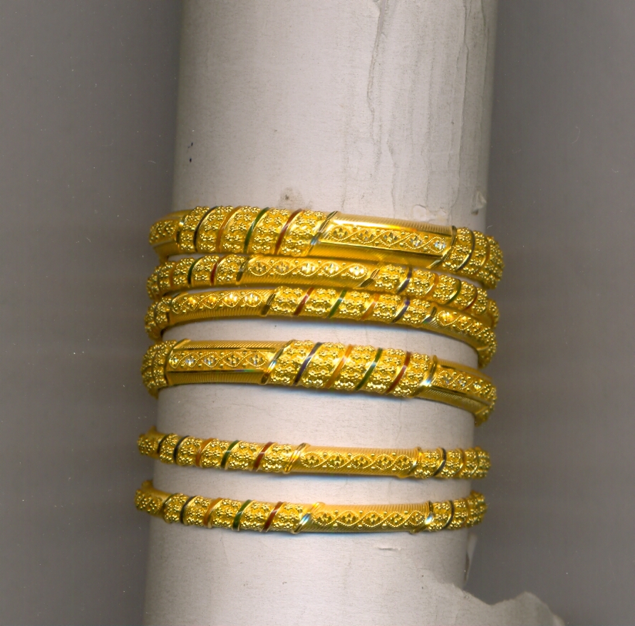 GOLD BANGLE PLAIN EXCLUSIVE