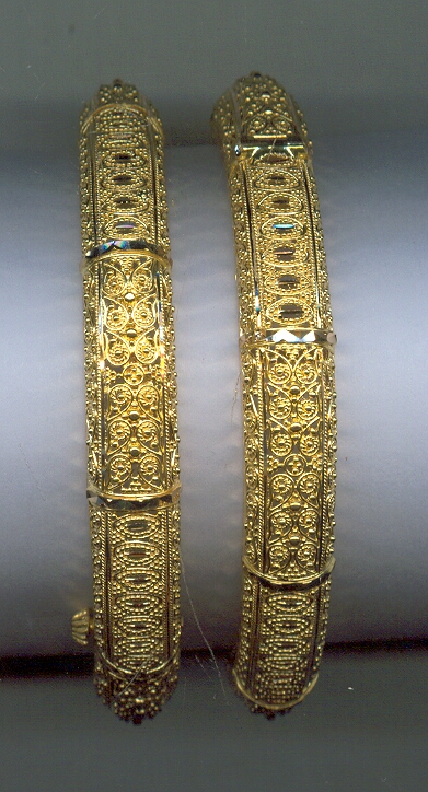 GOLD BANGLE PLAIN EXCLUSIVE