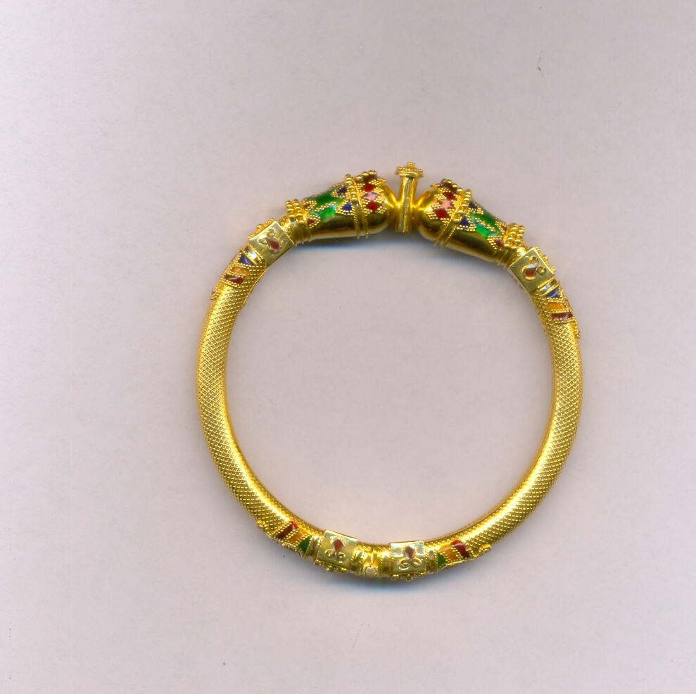 GOLD BANGLE PLAIN EXCLUSIVE
