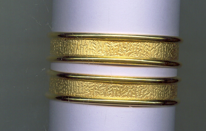 GOLD BANGLE PLAIN FANCY