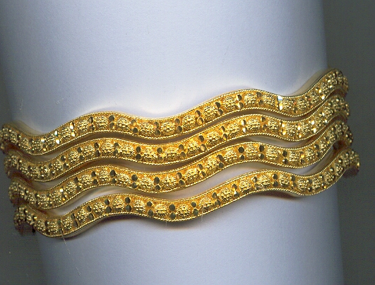 GOLD BANGLE PLAIN FANCY