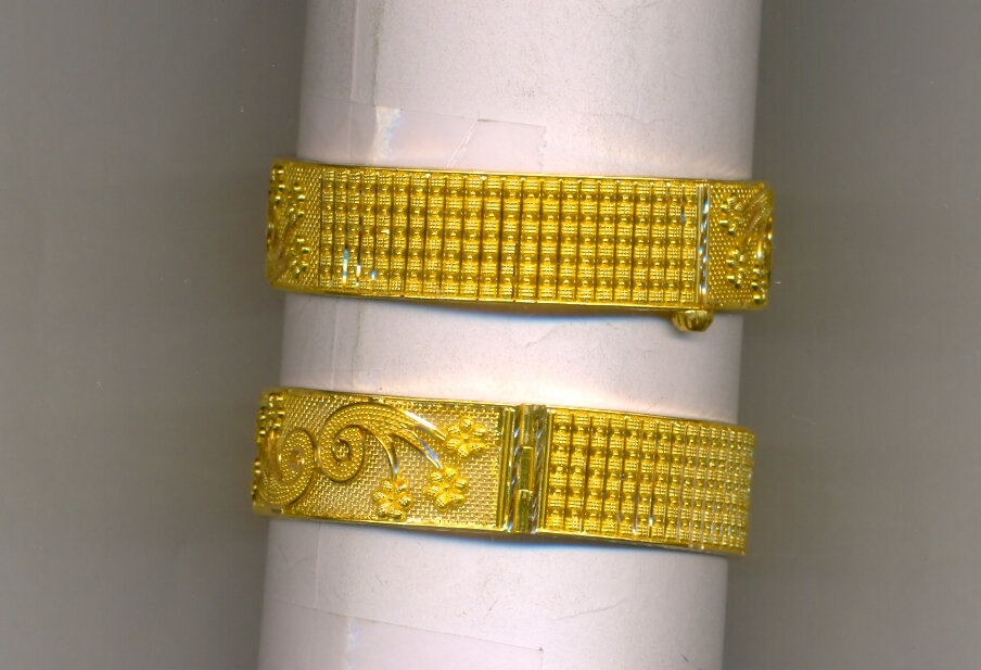 GOLD BANGLE PLAIN FANCY