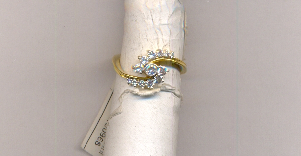 DIAMOND RING LADIES
