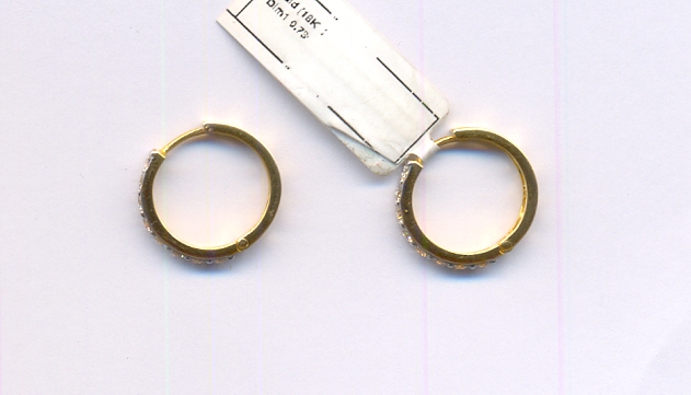 DIAMOND EARRING