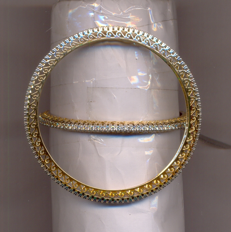 DIAMOND BANGLE