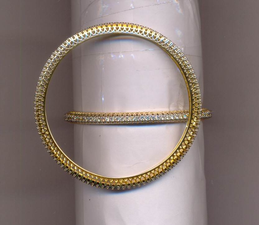 DIAMOND BANGLE