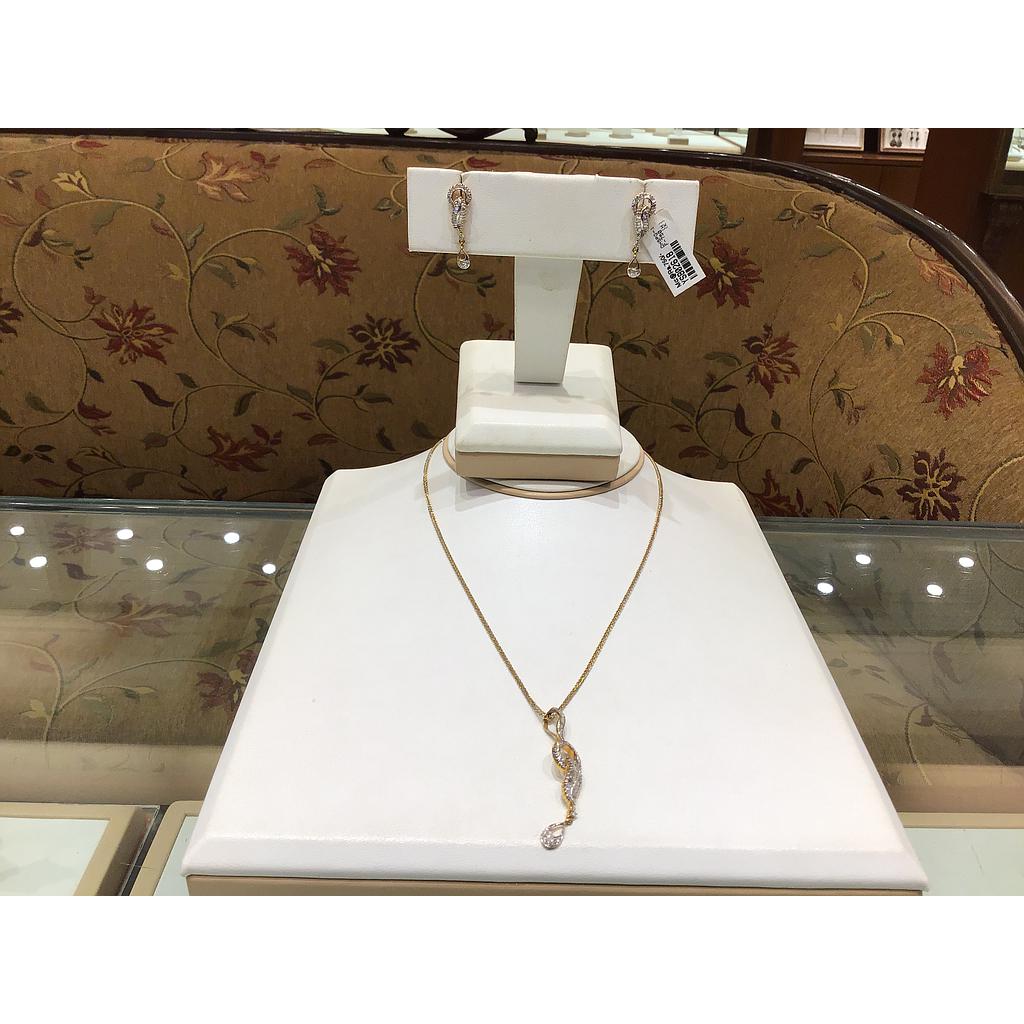 DIAMOND HALF SET PENDENT GENERAL