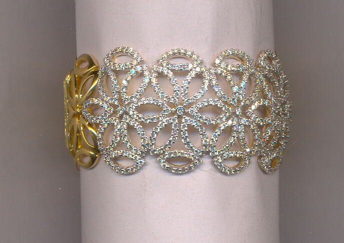 DIAMOND BRACELET