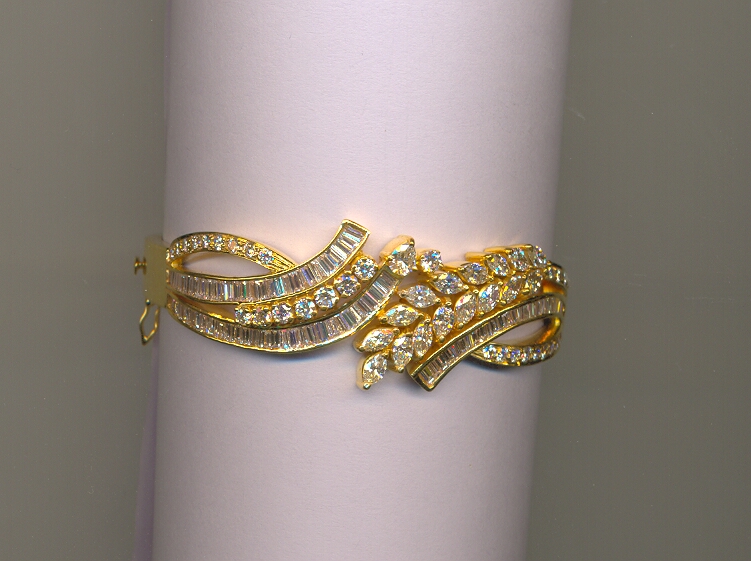 DIAMOND BRACELET