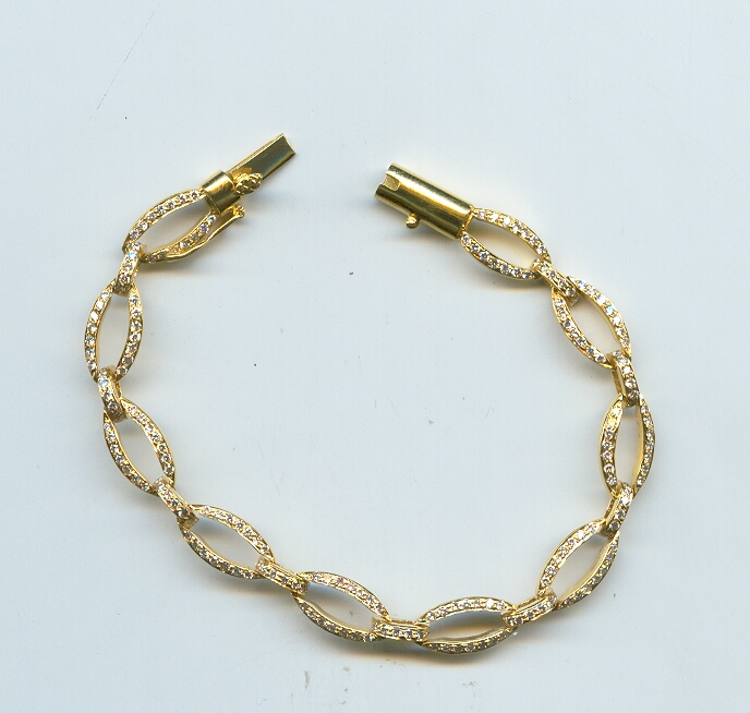 DIAMOND BRACELET