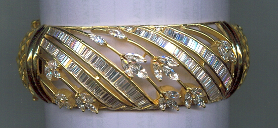 DIAMOND BRACELET
