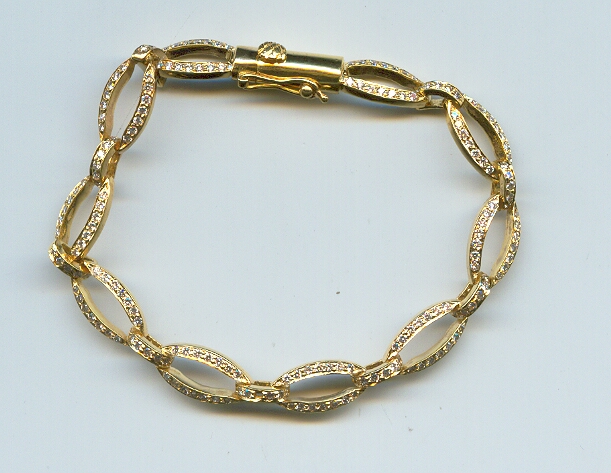 DIAMOND BRACELET