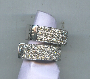 DIAMOND EARRING