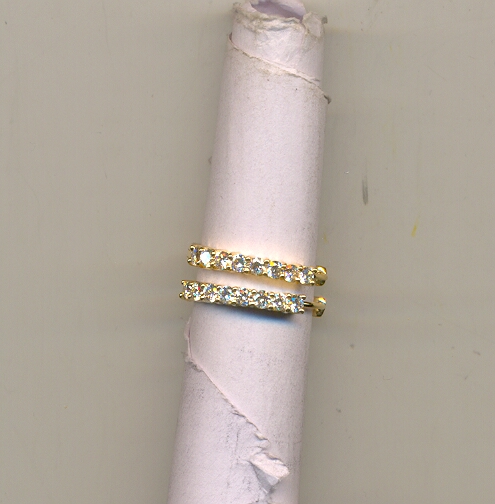 DIAMOND EARRING